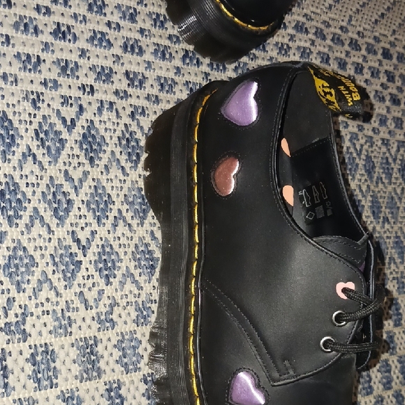 Dr. Martens Black Shoes with Purple Hearts - Picture 3 of 7